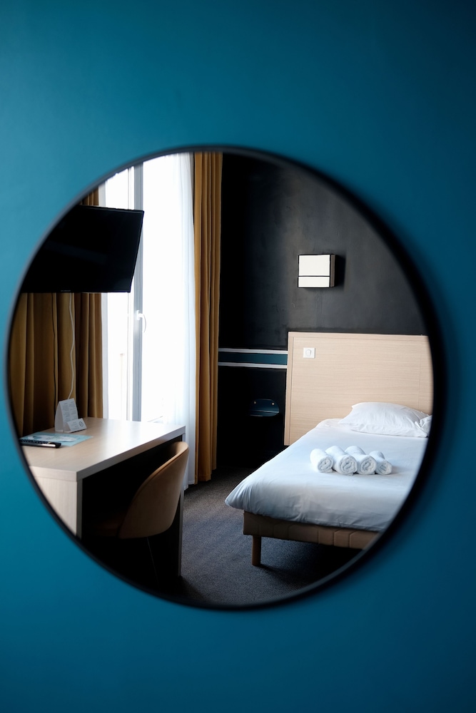 Superior Triple Room photo 2