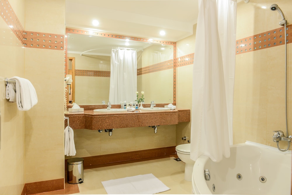 Junior Suite thumbnail 5