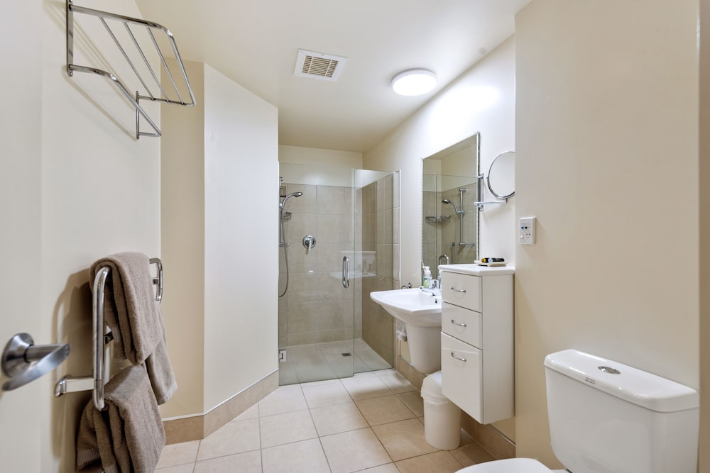 Premier Apartment photo 2