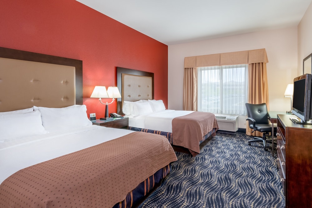 Standard Room, 2 Queen Beds, Accessible (Communications, Accessible Tub) - Photo 4