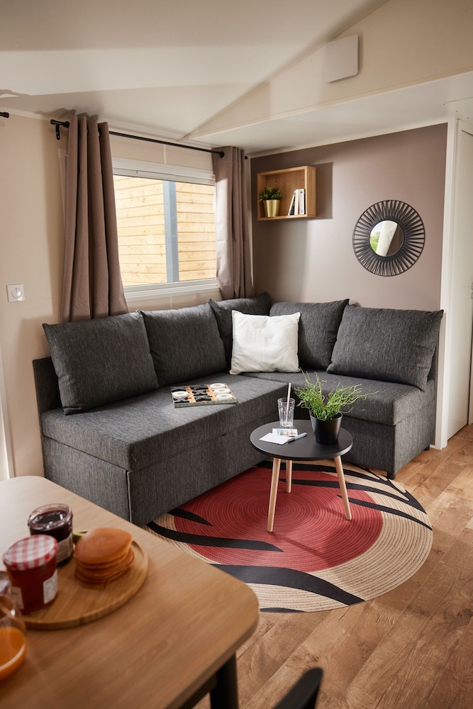 Premium Mobile Home photo 3
