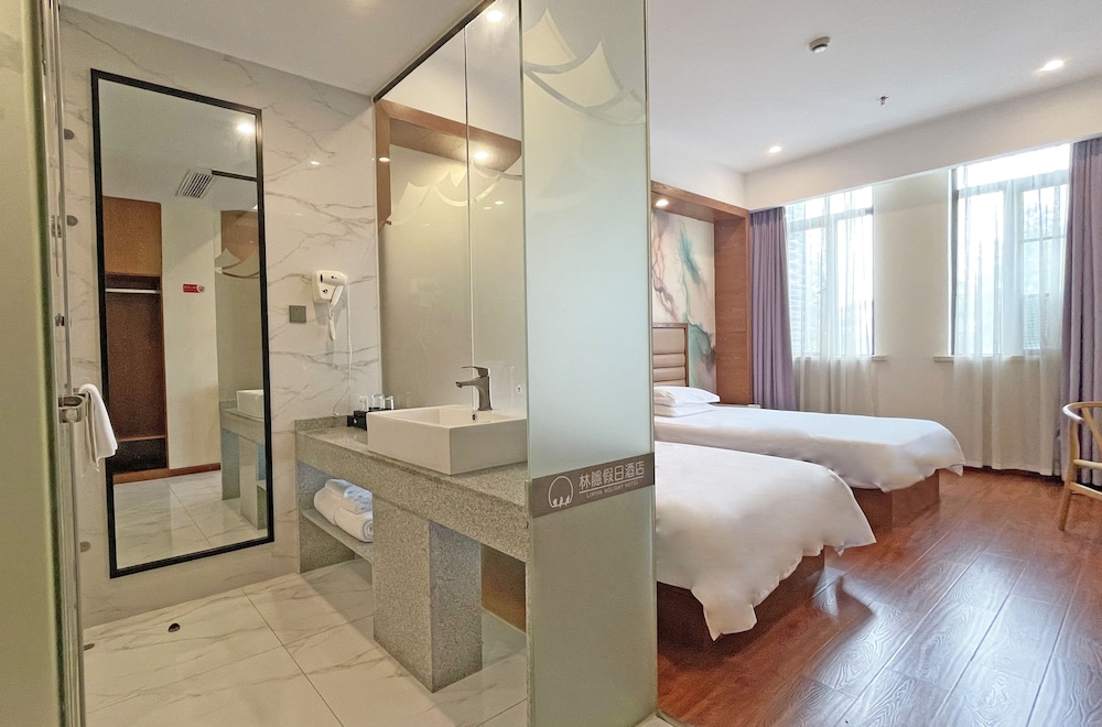 Classic Twin Room