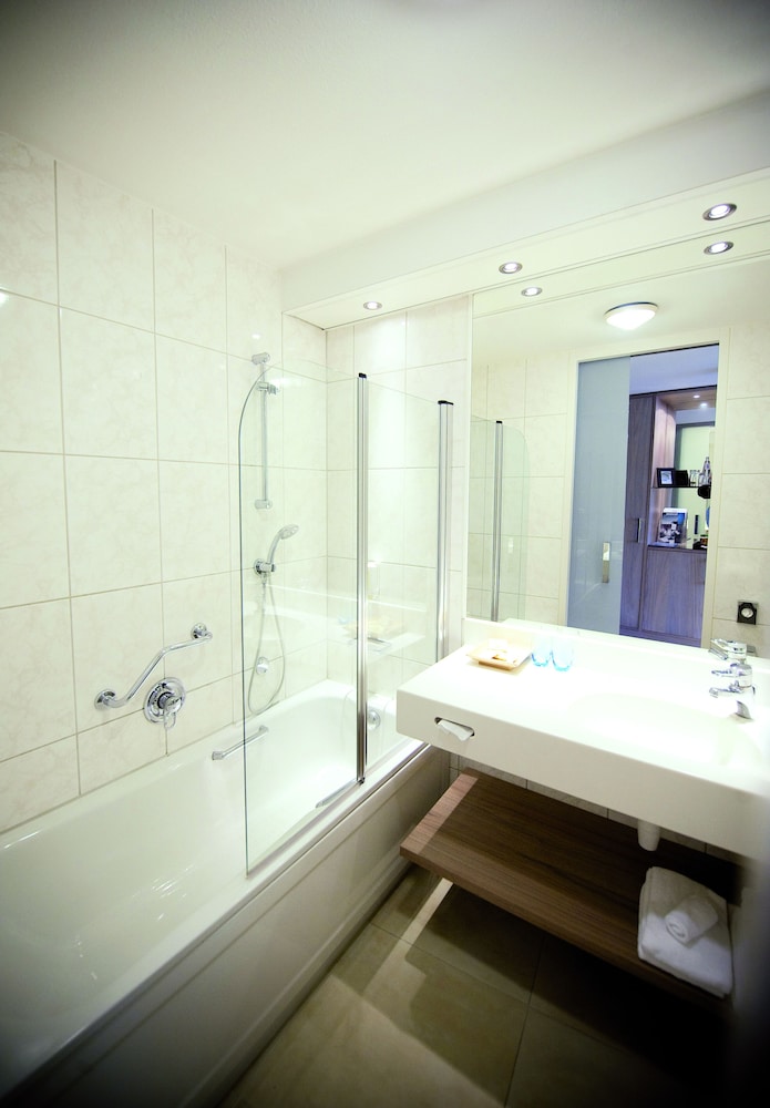 Deluxe Twin Room, Balcony photo 2