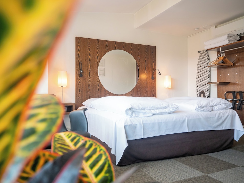 Premium Room, 1 King Bed