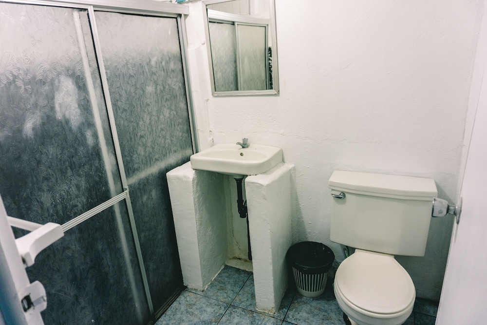Standard Triple Room photo 2