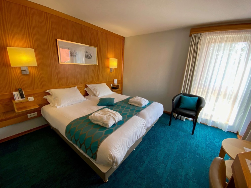 Superior Room, 2 Twin Beds, Non Smoking, Balcony