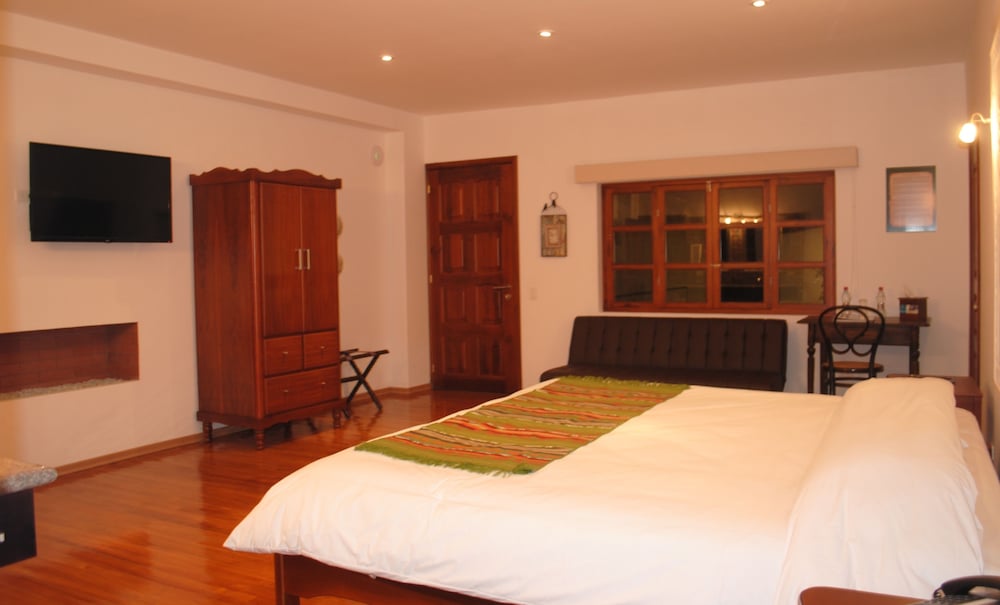 Superior Room, 1 King Bed with Sofa bed, Hot Tub photo 2