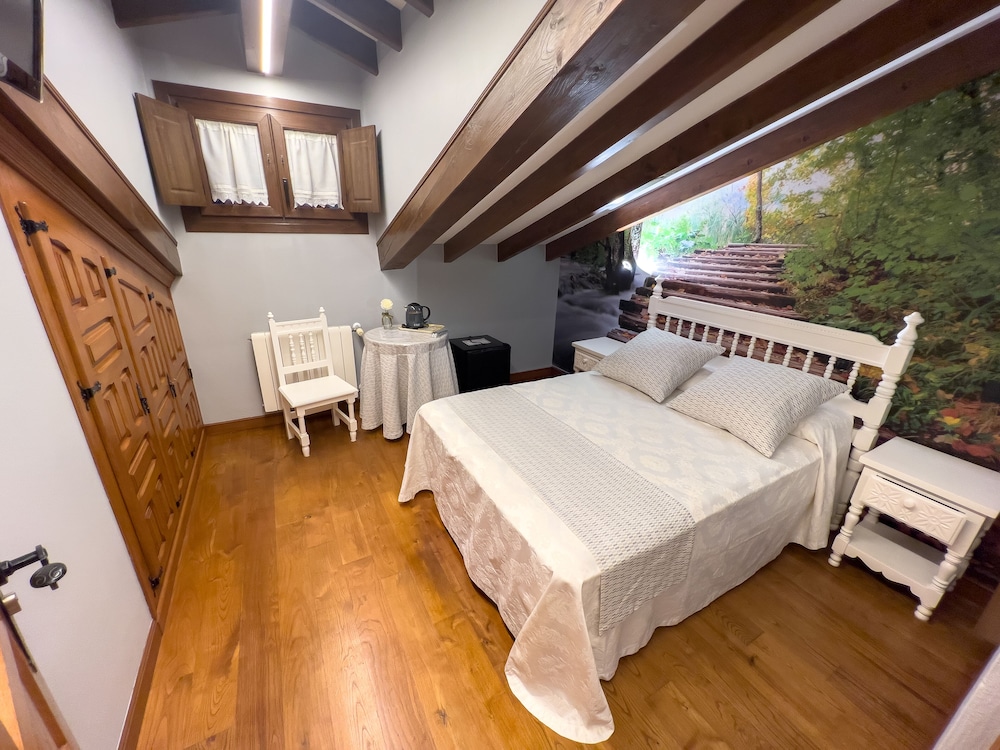 Economy Single Room photo 2