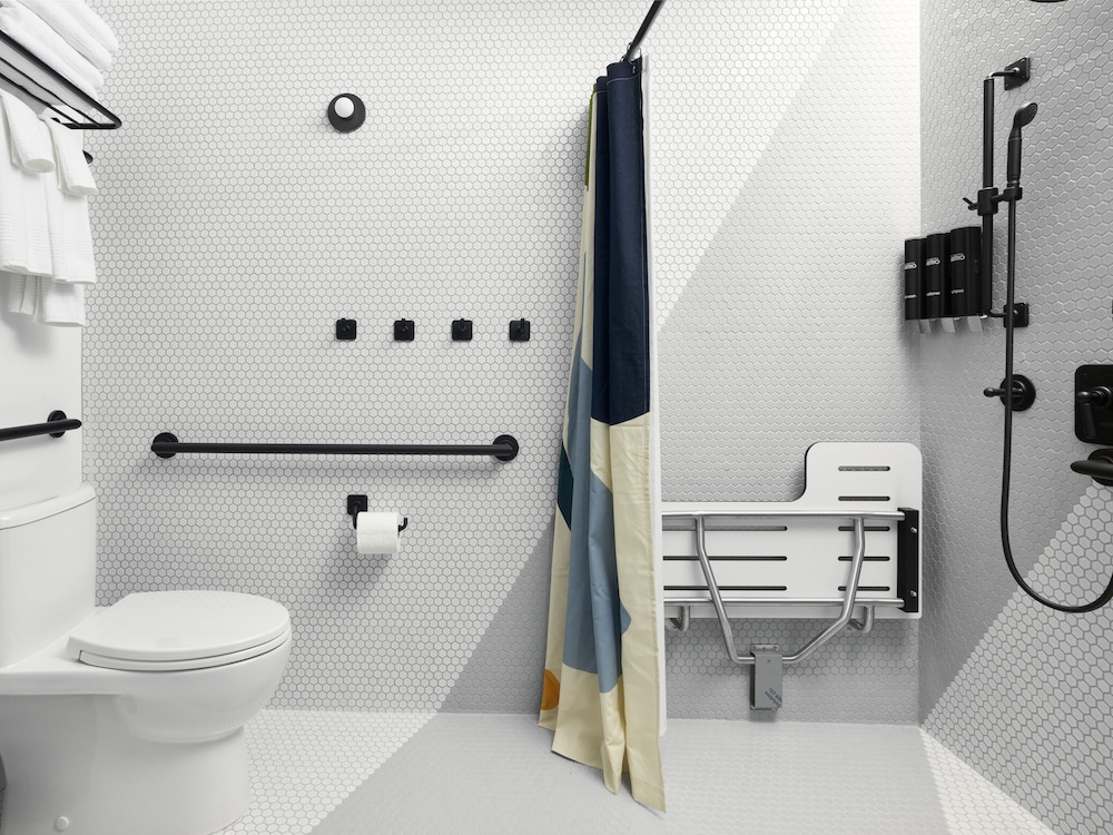 Accessible Room, Two Twins (Self Check-in with Virtual Front Desk)