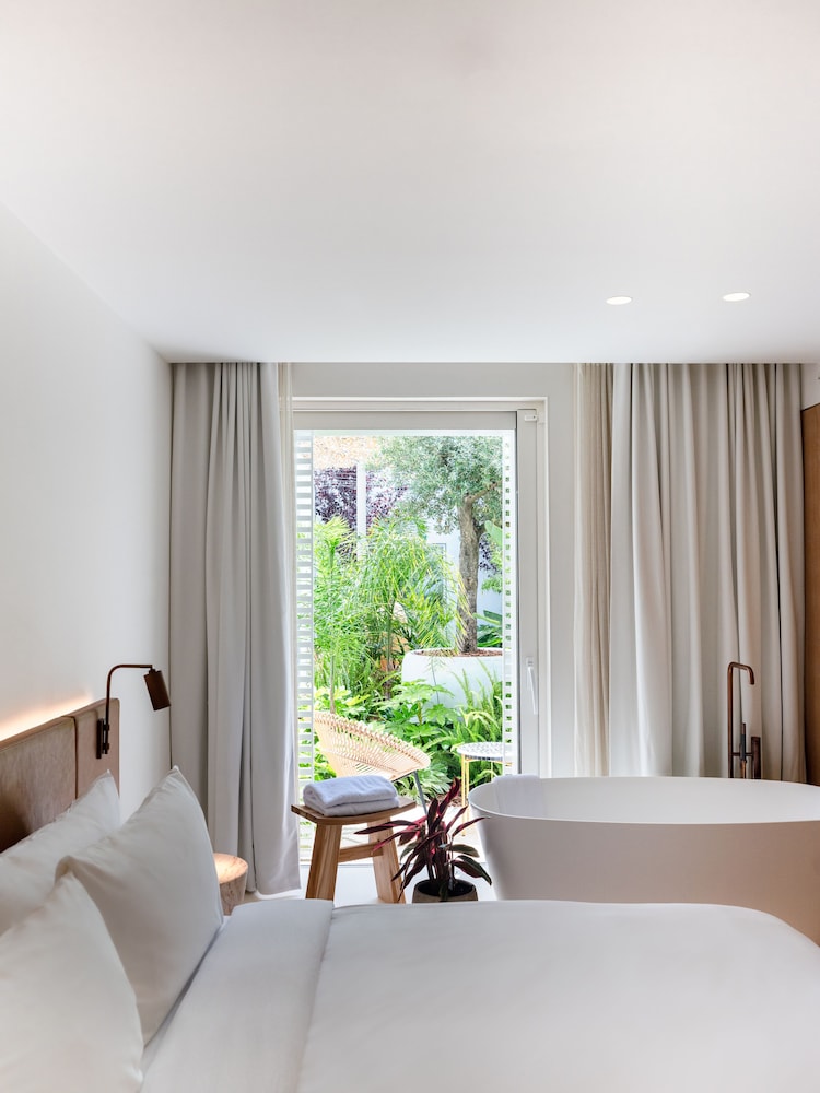 Room (Casa Privada)