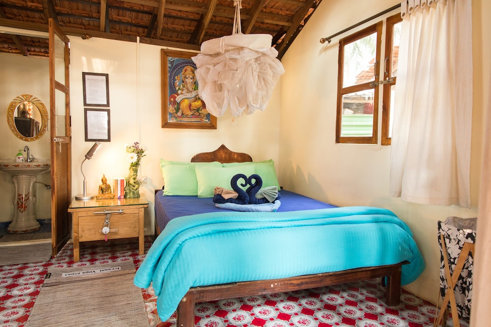 Double Room, Private Bathroom, Garden Area