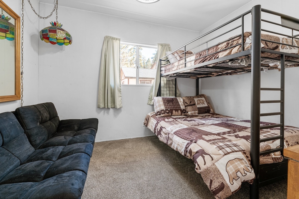 Cabin, Multiple Beds, Patio, Mountain View