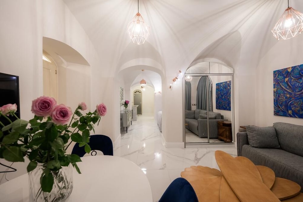 Economy Apartment