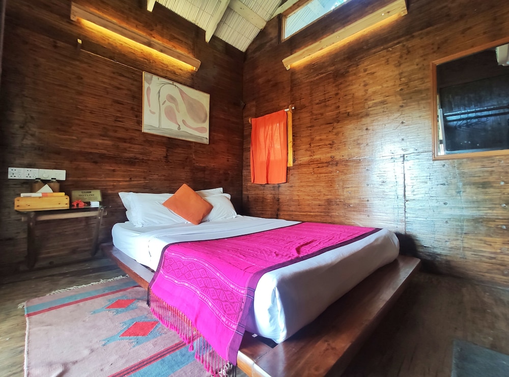 One Bedroom Bungalows (with AC)