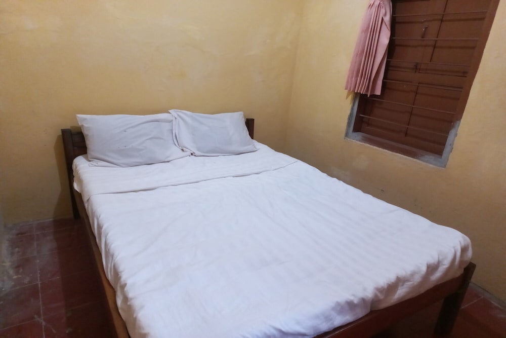 Basic Double Room - Photo 1
