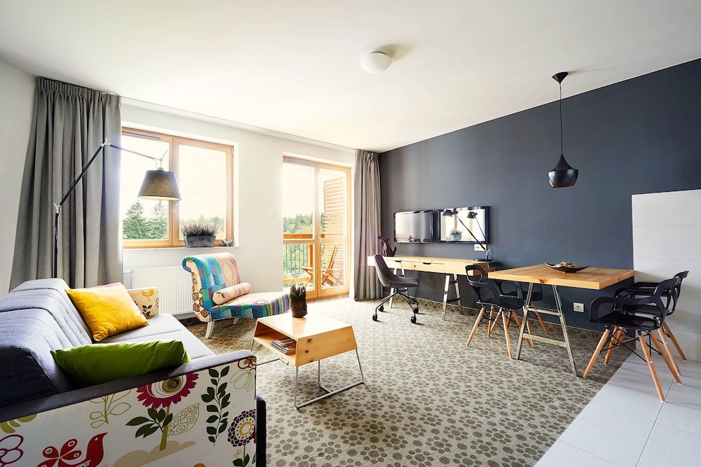 Superior Apartment, 2 Bedrooms, Kitchenette, Mountain View photo 3