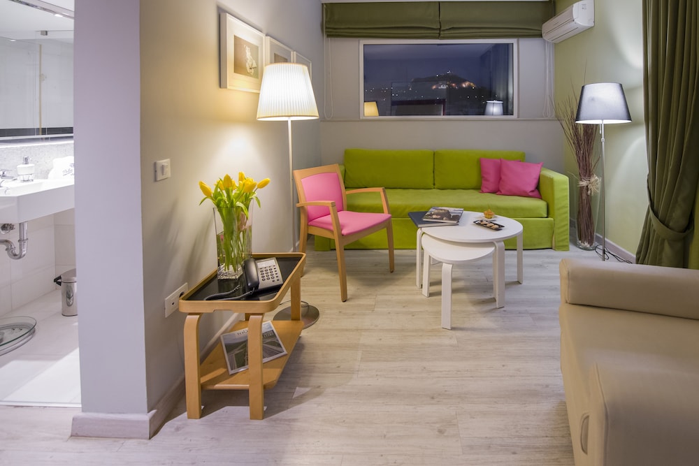 Suite, 1 Bedroom, Terrace, City View