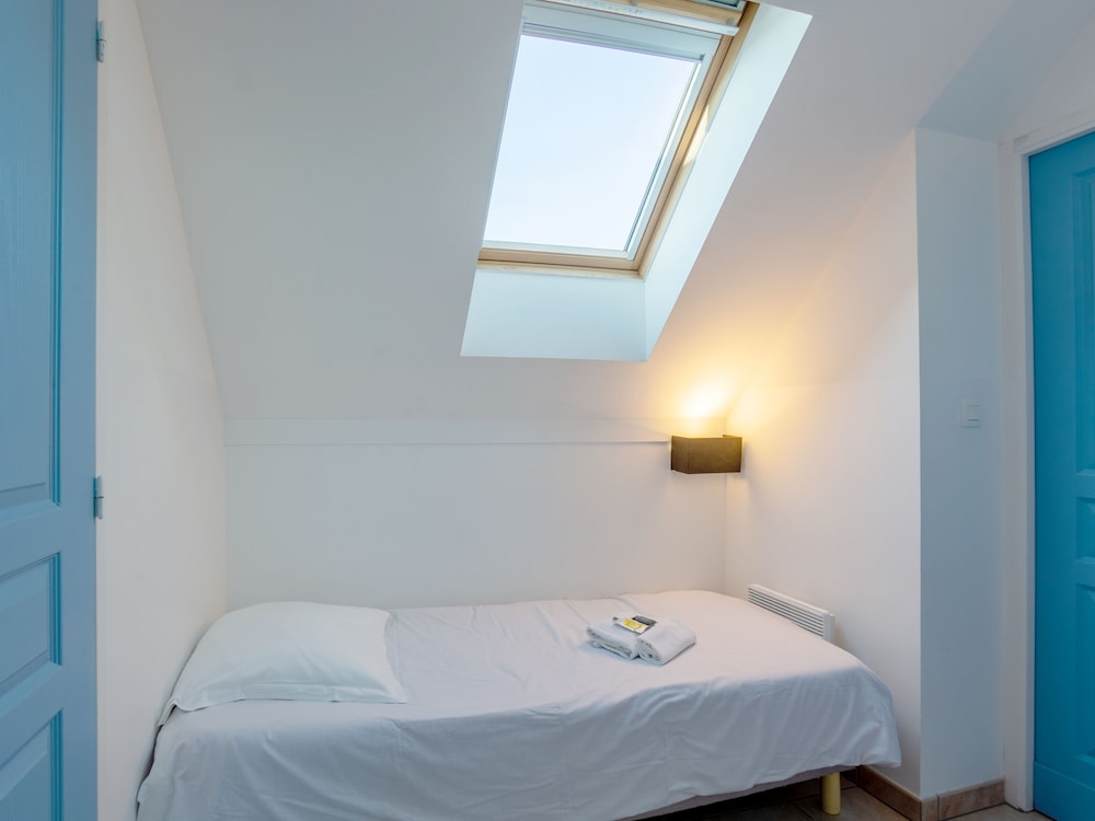 Apartment 1 room + 1 sleeping area (5 persons) photo 3