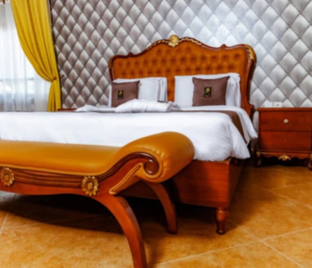 Presidential Suite photo 2