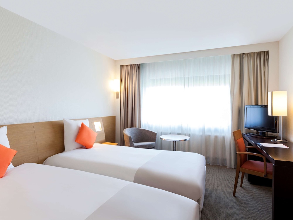 Standard Twin Room, Multiple Beds - Photo 8