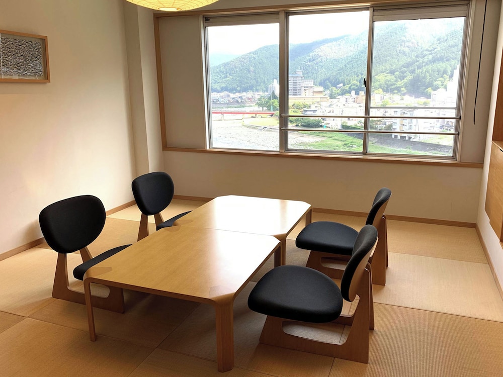 Japanese Style Room with Private Bathroom, Non Smoking photo 2