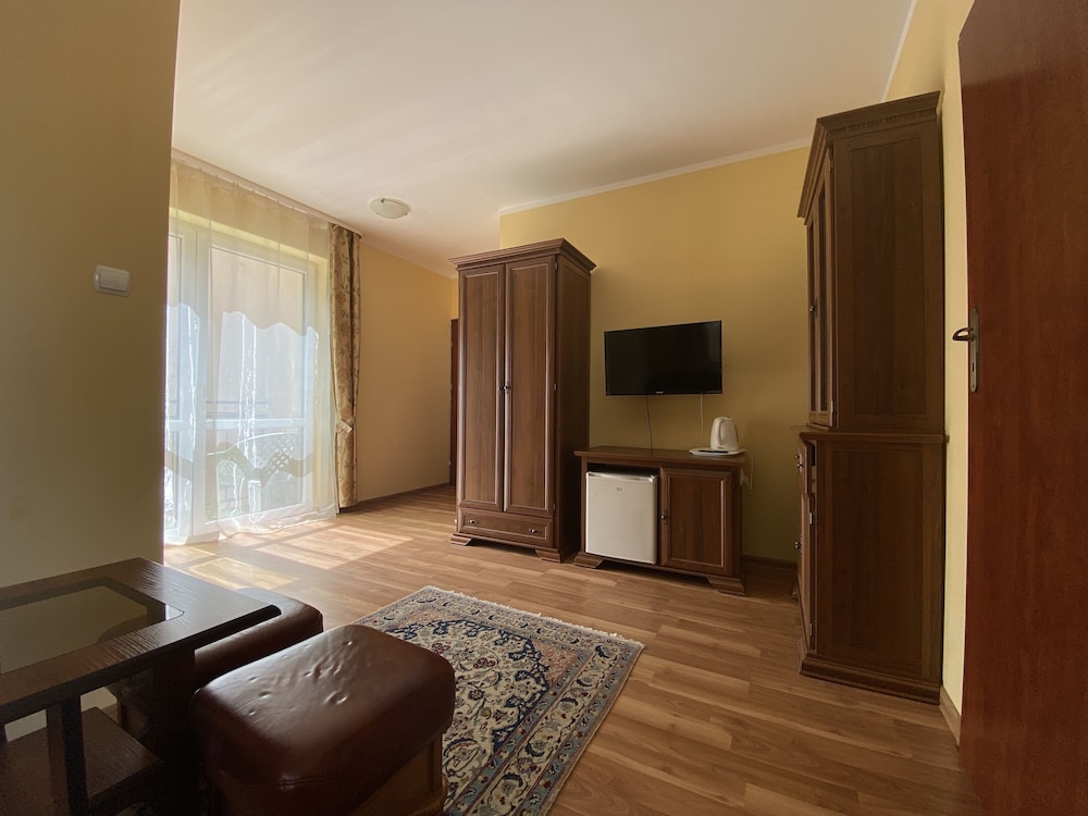 Comfort Suite, Balcony, Park View photo 1