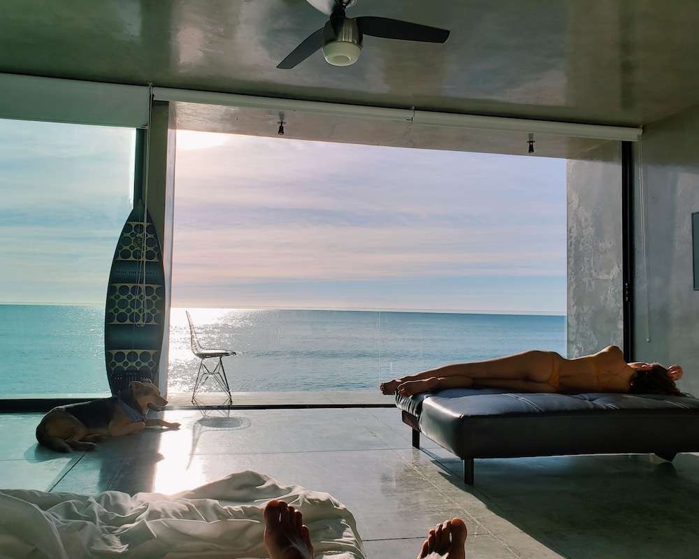 Honeymoon Studio Suite, Sea View photo 2