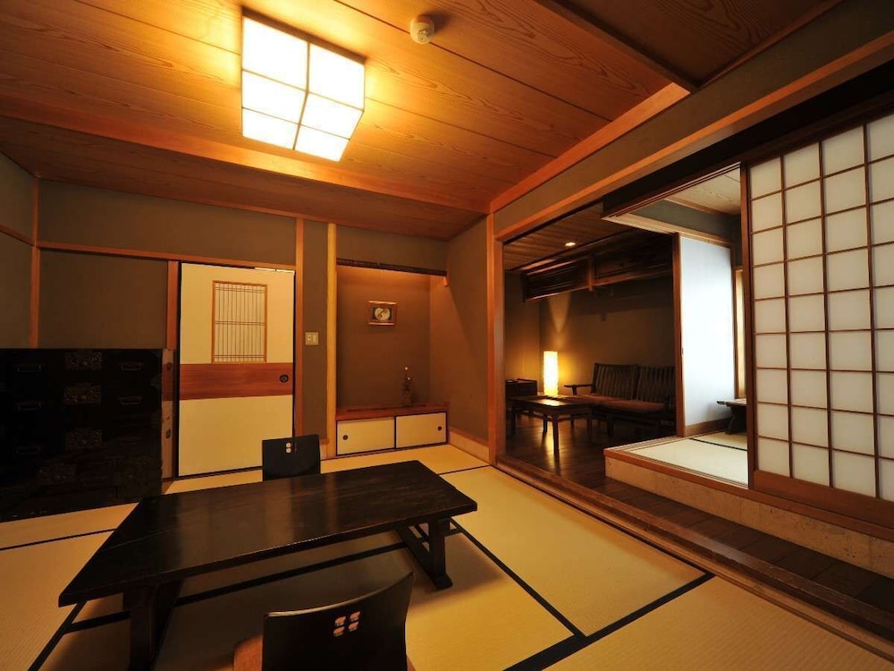 Japanese Style Room with Private Bathroom, Non Smoking photo 1