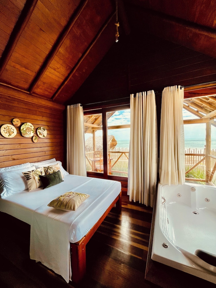 Romantic Bungalow, Beach View, Sea Facing photo 1