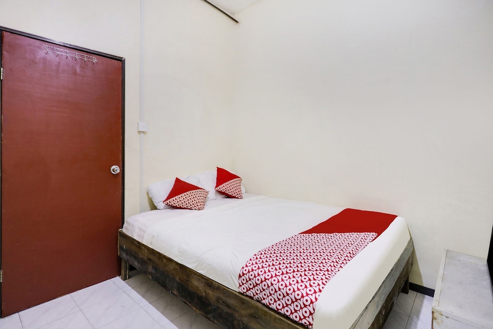 Economy Double Room photo 1