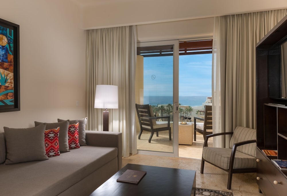 Oceanview Suite with Butler Service - Photo 1