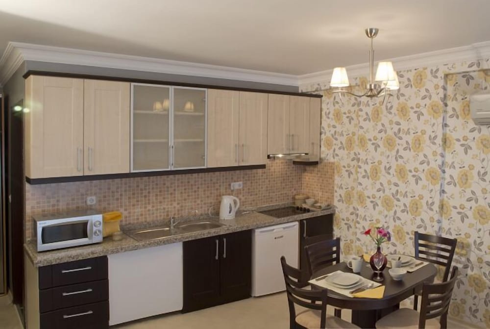 Deluxe Apartment, City View photo 3