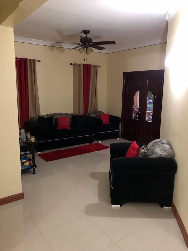 Apartment, 2 Bedrooms, Non Smoking photo 2