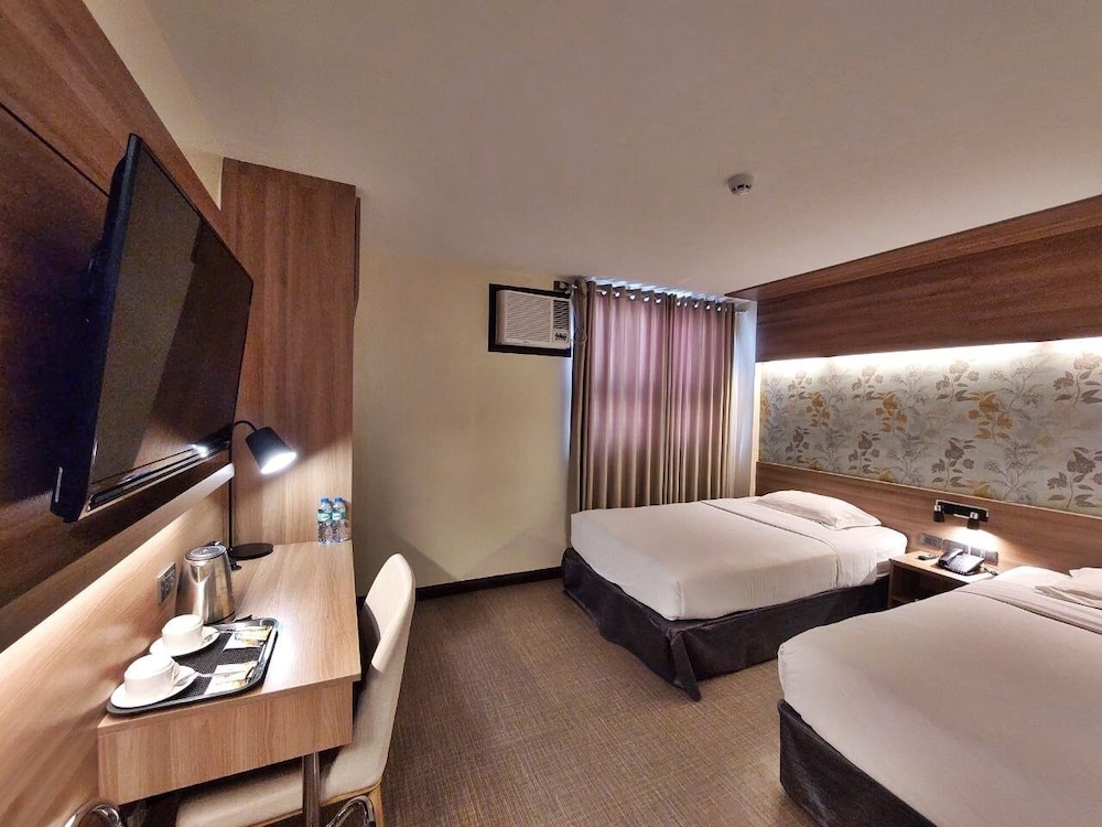 Deluxe Room, 2 Twin Beds photo 3