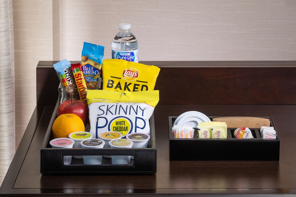 Room, 2 Queen Beds, Accessible, Non Smoking - Photo 2