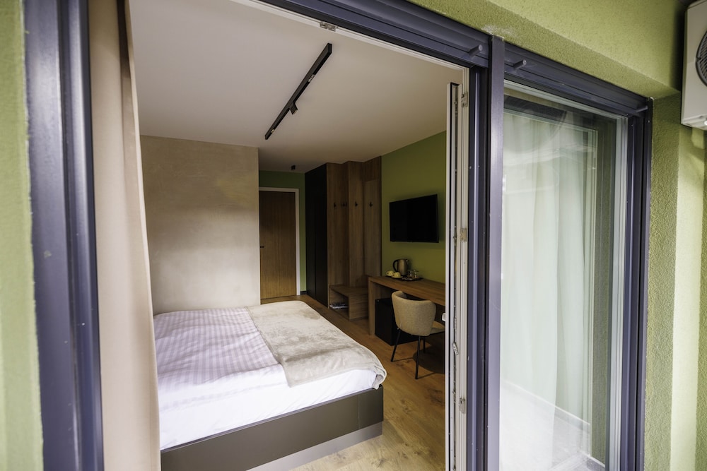 Superior Double Room photo 2