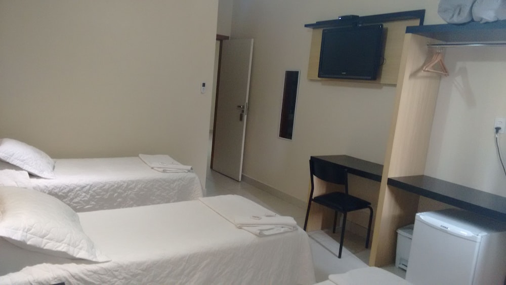 Executive Triple Room, 2 Bedrooms, Non Smoking, City View photo 2