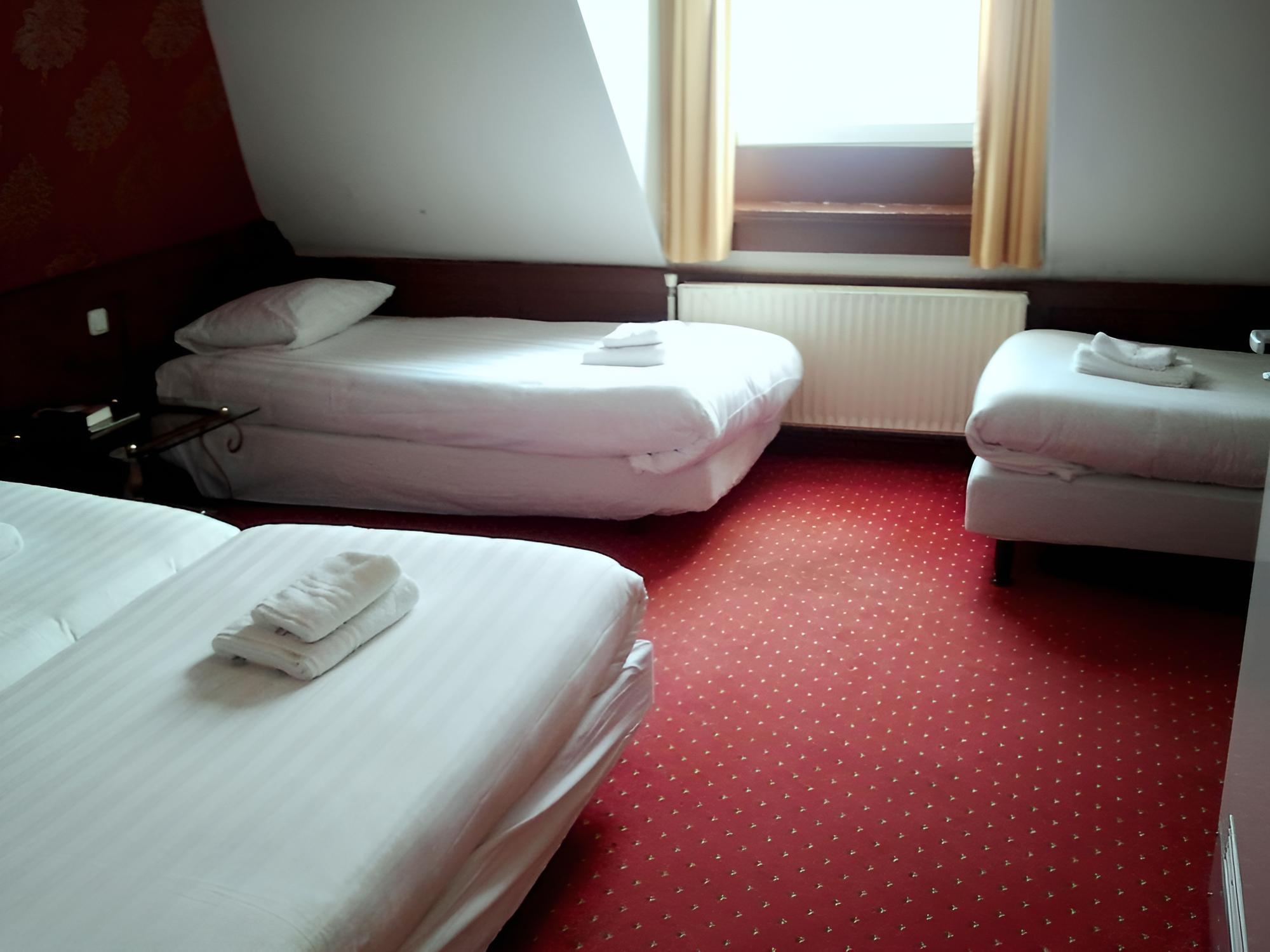 Quadruple Room photo 1
