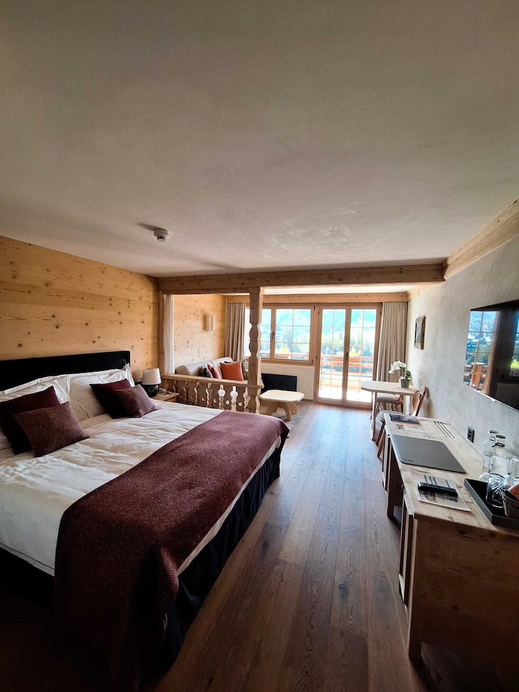 Deluxe double room with balcony and mountain view - Photo 2