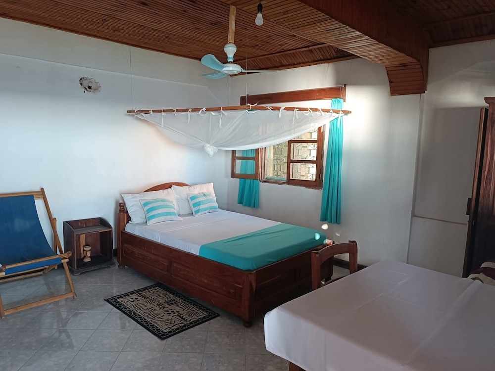 Comfort Triple Room, Lagoon View