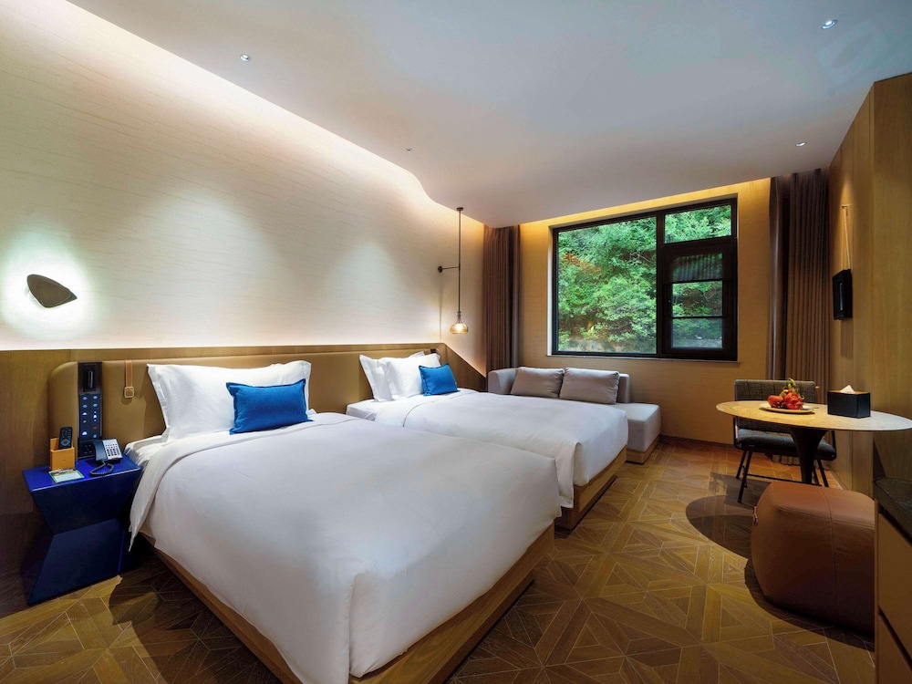 Deluxe Room, 2 Twin Beds photo 1