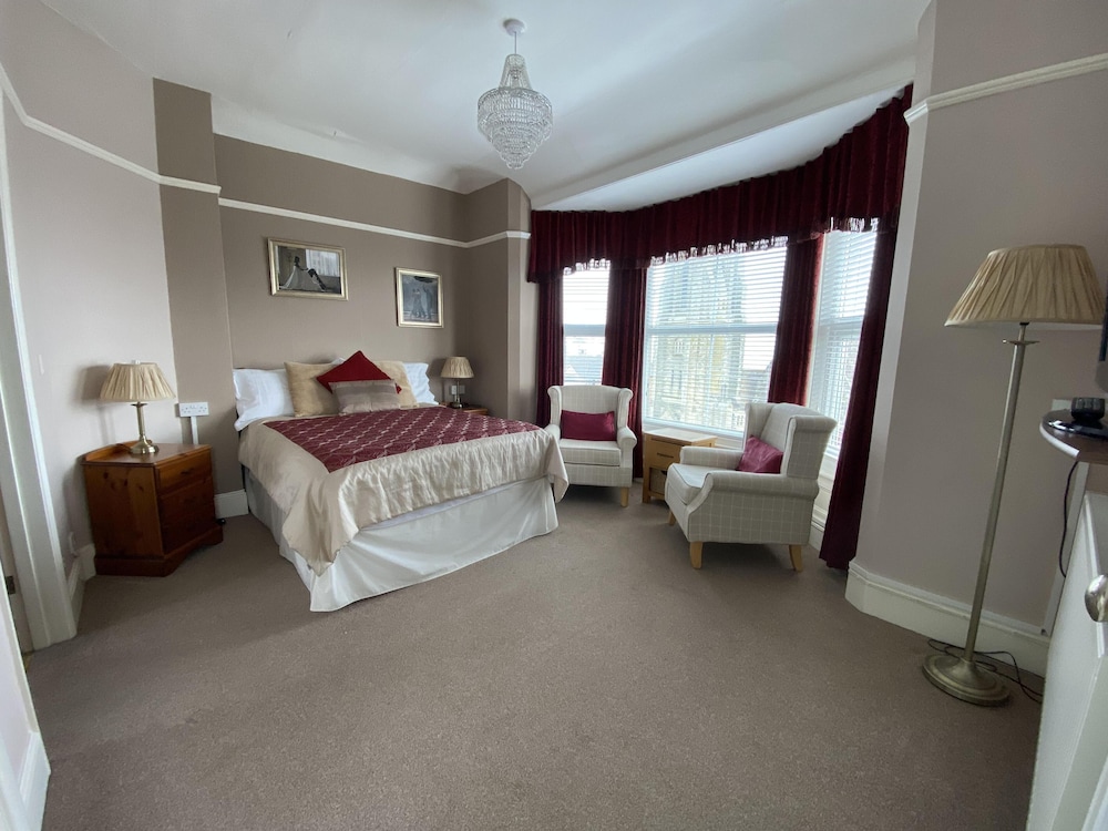 Luxury Double Room, Ensuite, Sea View (Luxury Double Rm 2) photo 1