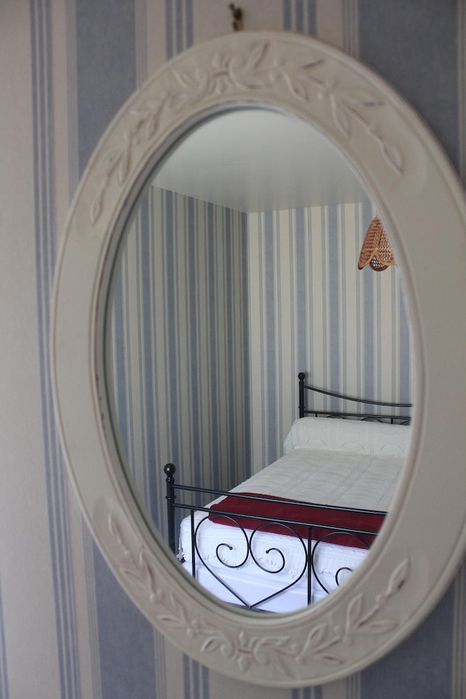 City Cottage, Ensuite, Mountain View photo 1
