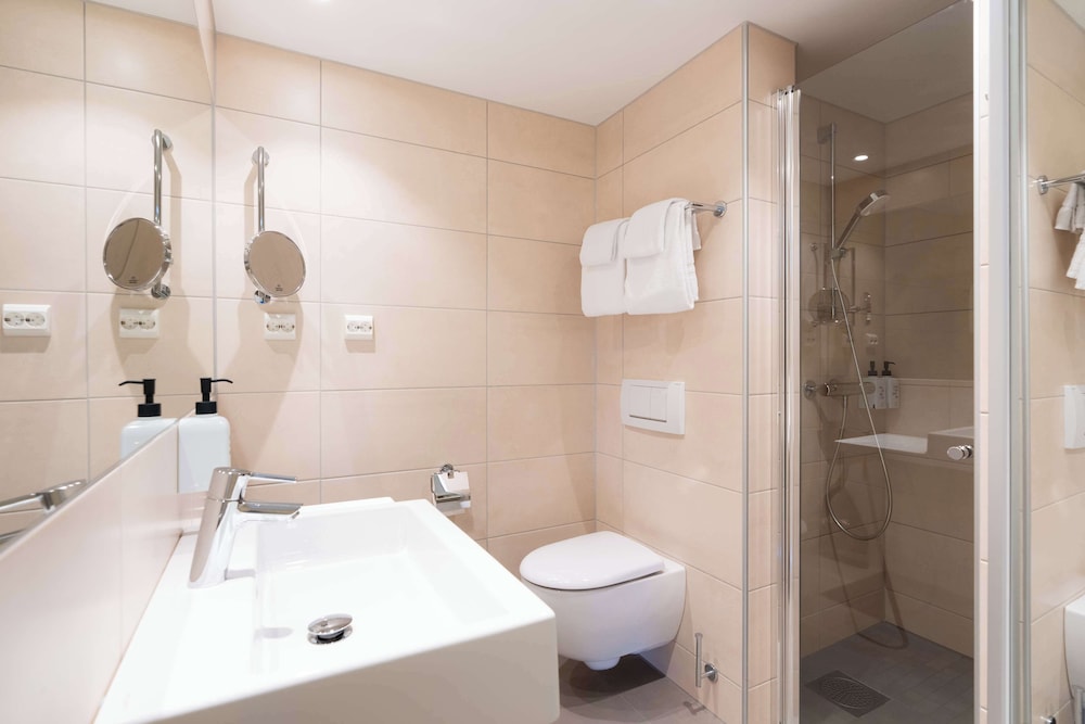 Standard Room - Photo 7