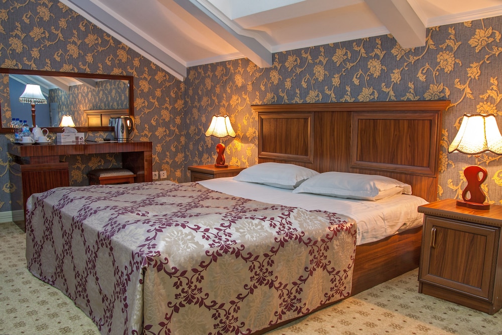 Deluxe Double Room - Photo 1