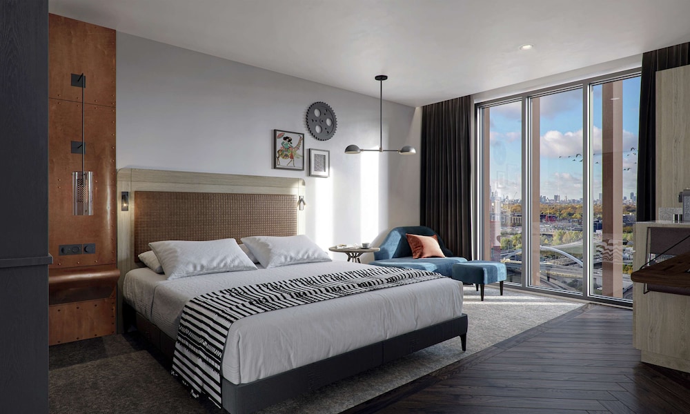 Deluxe Room, 1 King Bed (Olympic Park View)