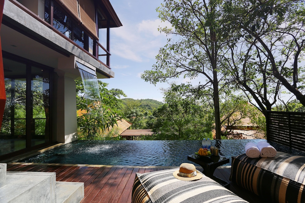 Duplex Two-Bedroom Pool Villa photo 3