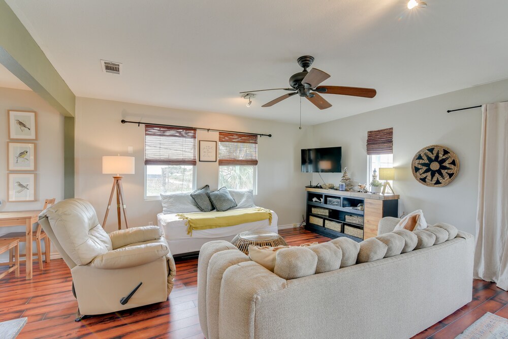 House (2 Bedrooms) photo 1