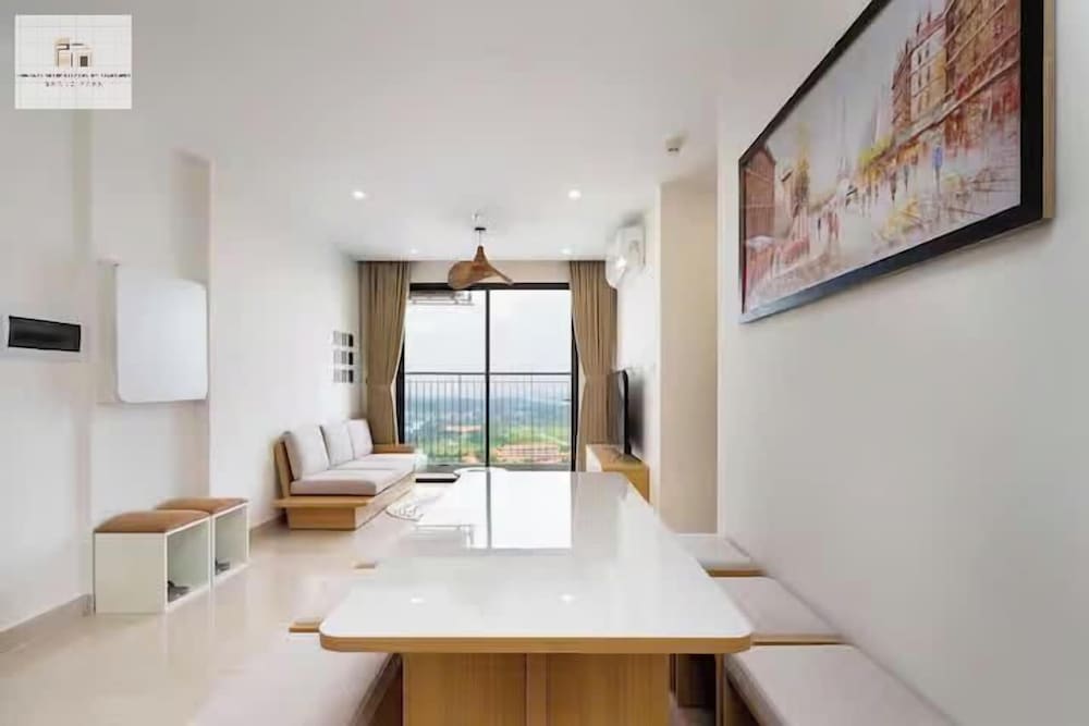 Design Apartment, 3 Bedrooms, Balcony, City View
