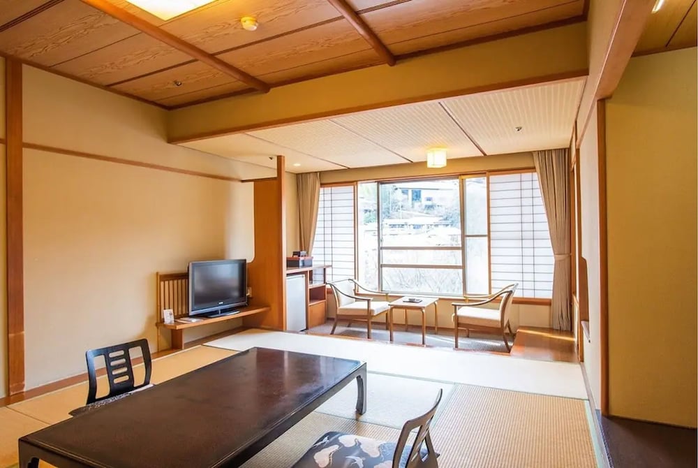 Japanese Style Room with 10 tatami mats, River View photo 2